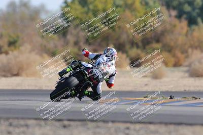 media/Dec-18-2022-SoCal Trackdays (Sun) [[8099a50955]]/Turn 7 Backside (1125am)/